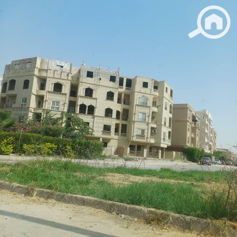 12 372e31b5-0004-4829-a16c-cae992d28a96. jpg