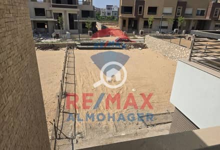 تاون هاوس 4 غرف نوم للبيع في 6 أكتوبر، الجيزة - 4acf0d6f-4a78-4f05-9416-1f1dbdfd9af5. jpg