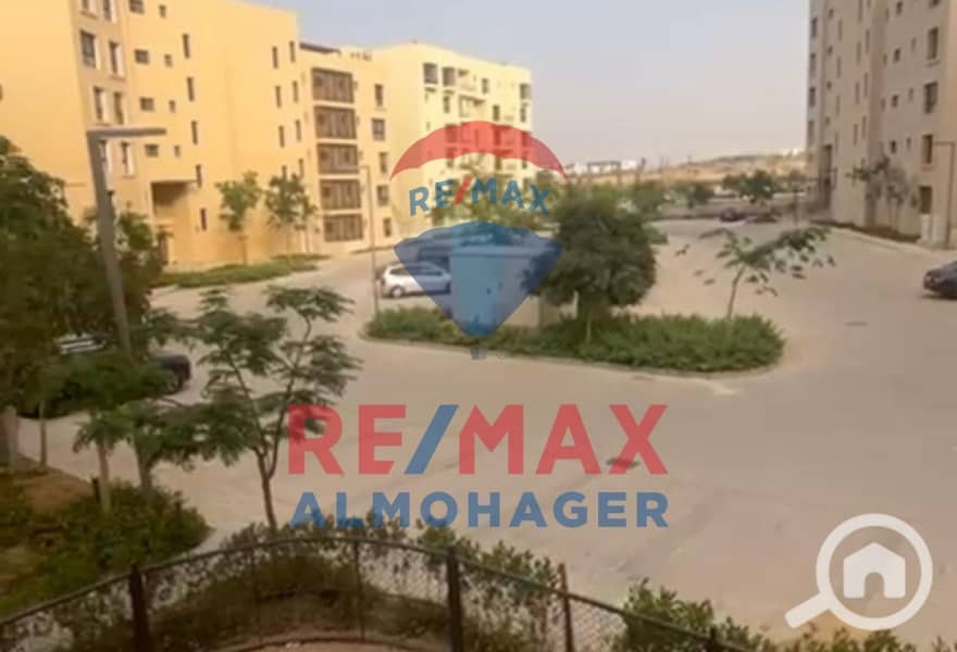 7 a81bb53f-5105-4a97-b52c-78d9aad9dbf4. jpg