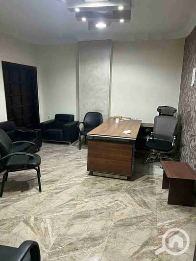 مکتب  للايجار في حدائق الاهرام، الجيزة - IMG-20250919-WA0111. jpg