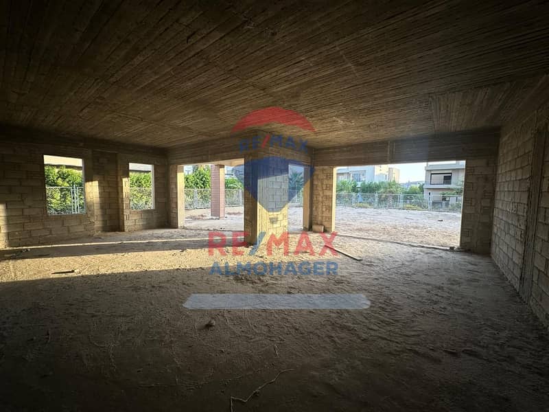 2 WhatsApp Image 2025-09-18 at 3.29. 45 PM (5). jpeg