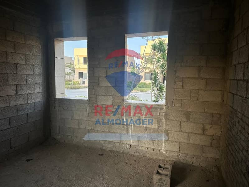 6 WhatsApp Image 2025-09-18 at 3.29. 45 PM (3). jpeg