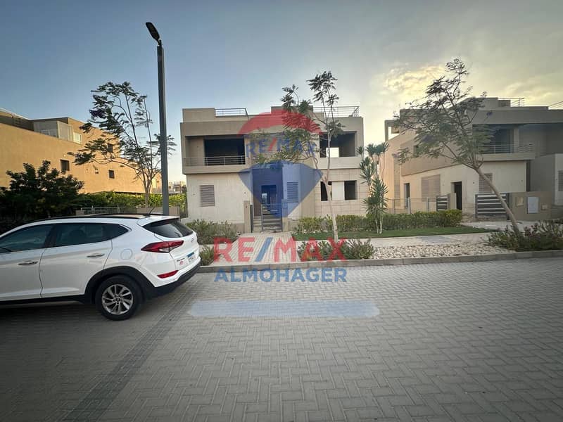 8 WhatsApp Image 2025-09-18 at 3.29. 44 PM (2). jpeg