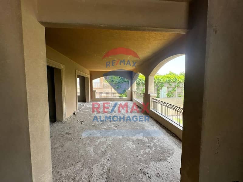 4 WhatsApp Image 2025-09-18 at 4.16. 43 PM (1). jpeg