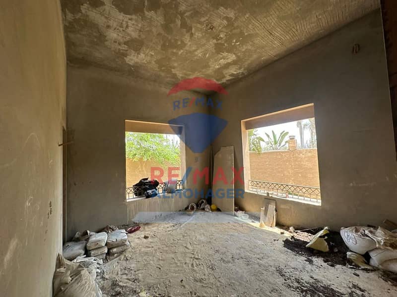 6 WhatsApp Image 2025-09-18 at 4.16. 44 PM (1). jpeg