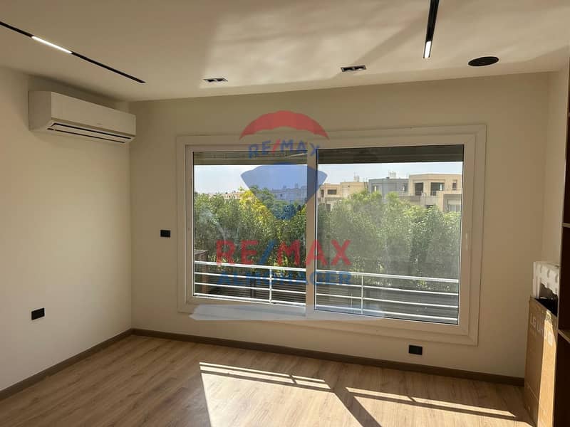 5 WhatsApp Image 2025-09-18 at 6.09. 59 PM (3). jpeg