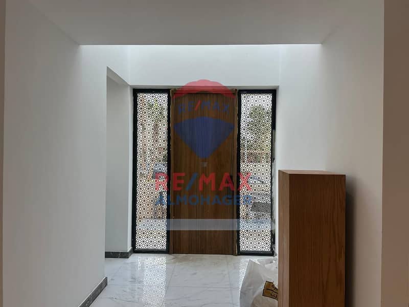 7 WhatsApp Image 2025-09-18 at 6.09. 59 PM (1). jpeg