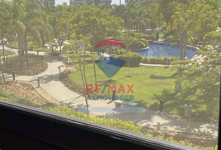3 Bedroom Apartment for Sale in Sheikh Zayed, Giza - fd6319c8-ec3f-4841-8fb8-245c87dc5919. jpg