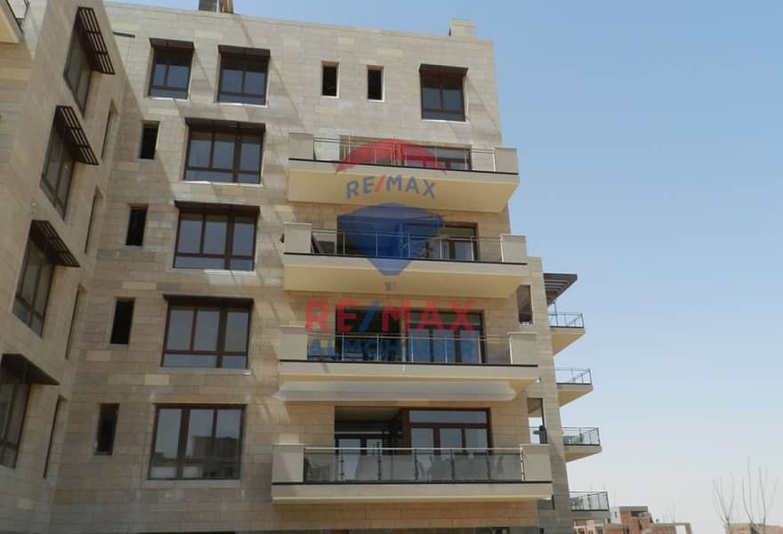 4 45e5bd8c-7265-49dd-8880-dec9fe710a0e. jpg