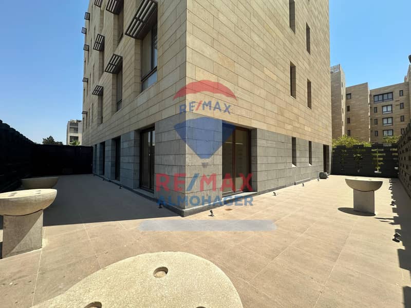 9 dba0d212-7534-4c30-84dc-9e5da07cad8b. jpg