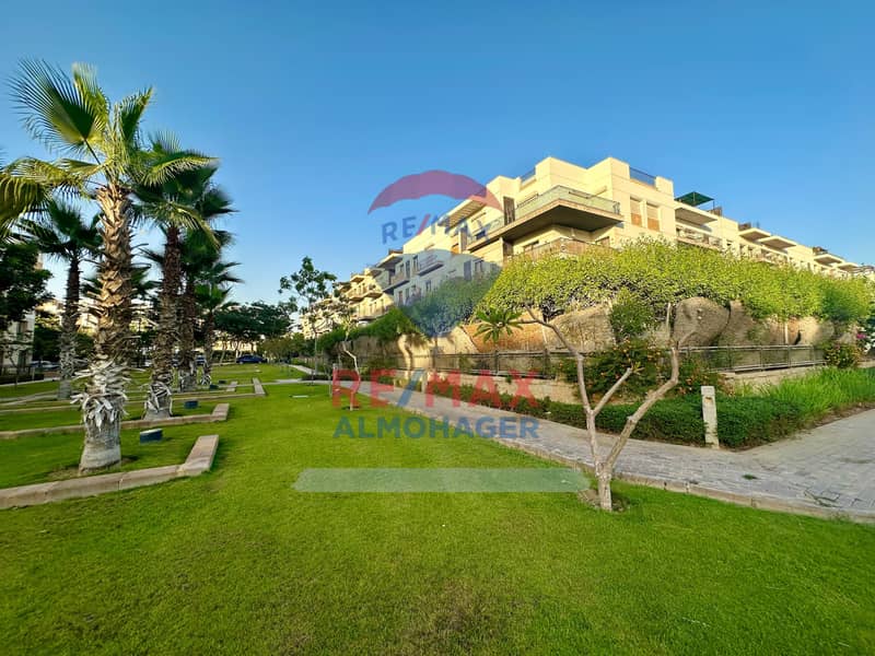 8 0e7bcd56-5bb2-4945-ad65-fac90b7d2ac4. jpg