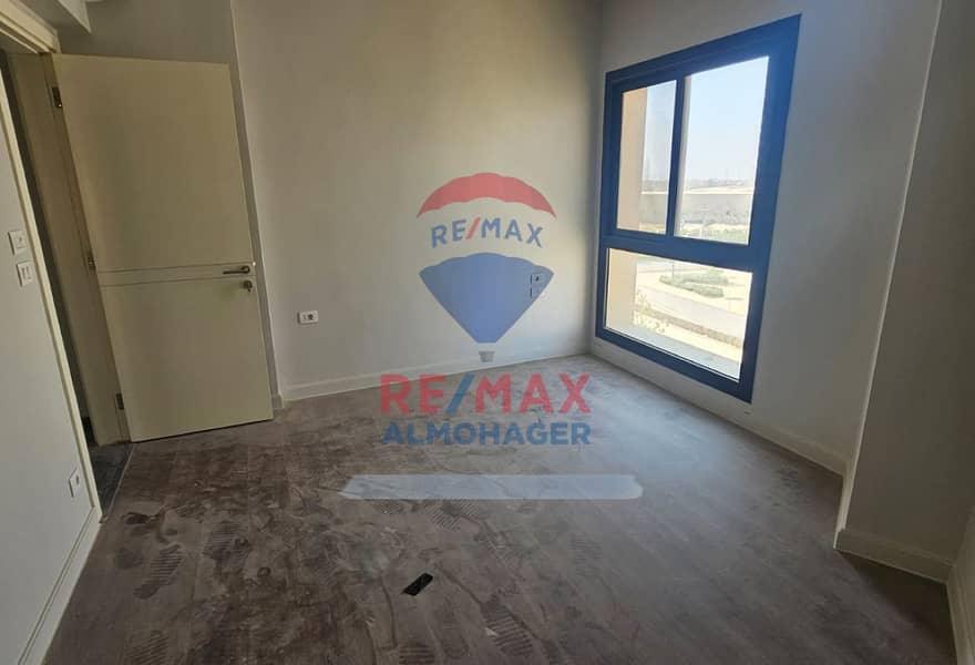 6 52ac220d-957d-4c66-bcdd-edccf8a80450. jpg