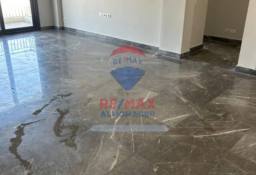 5077cea4-7b2c-4fb3-958d-e22e38cdd920. jpg