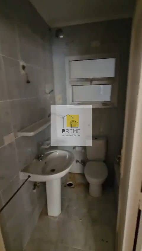 8 WhatsApp Image 2025-09-20 at 14.40. 42_b3066b4c. jpg