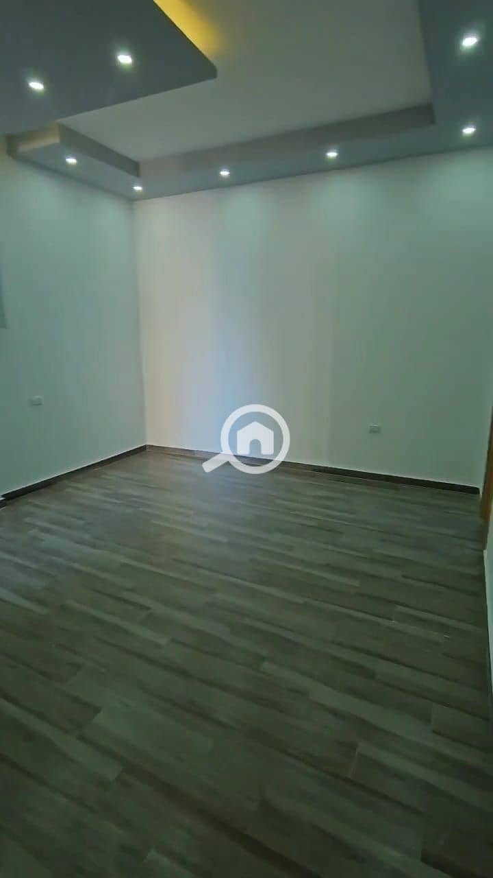 21 WhatsApp Image 2025-09-20 at 11.29. 03 AM (1). jpeg