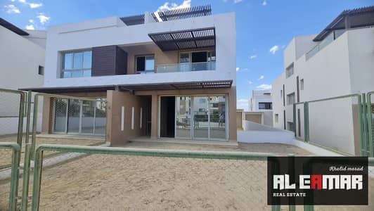 4 Bedroom Twin House for Sale in 6th of October, Giza - IMG-20250529-WA0030. jpg