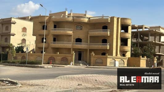 فیلا 9 غرف نوم للبيع في 6 أكتوبر، الجيزة - 6b9ff8e9-e40b-4dd5-a498-a917a4b0a2bb. jpg