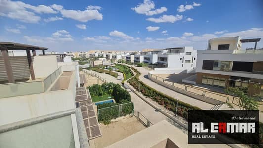 فیلا 4 غرف نوم للبيع في 6 أكتوبر، الجيزة - IMG-20250529-WA0020. jpg
