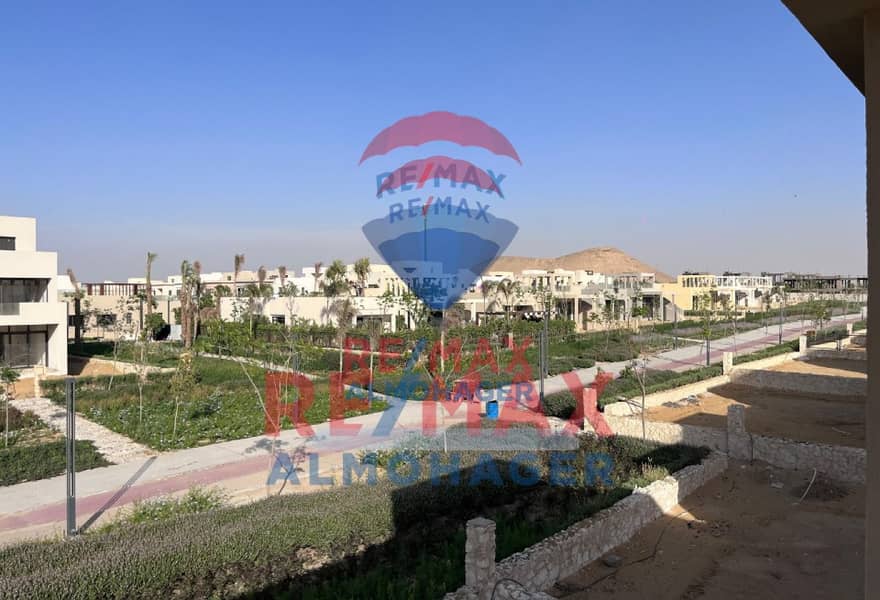 4 e1b933bc-b352-4d0c-bb9b-fb0320548eb3. jpg