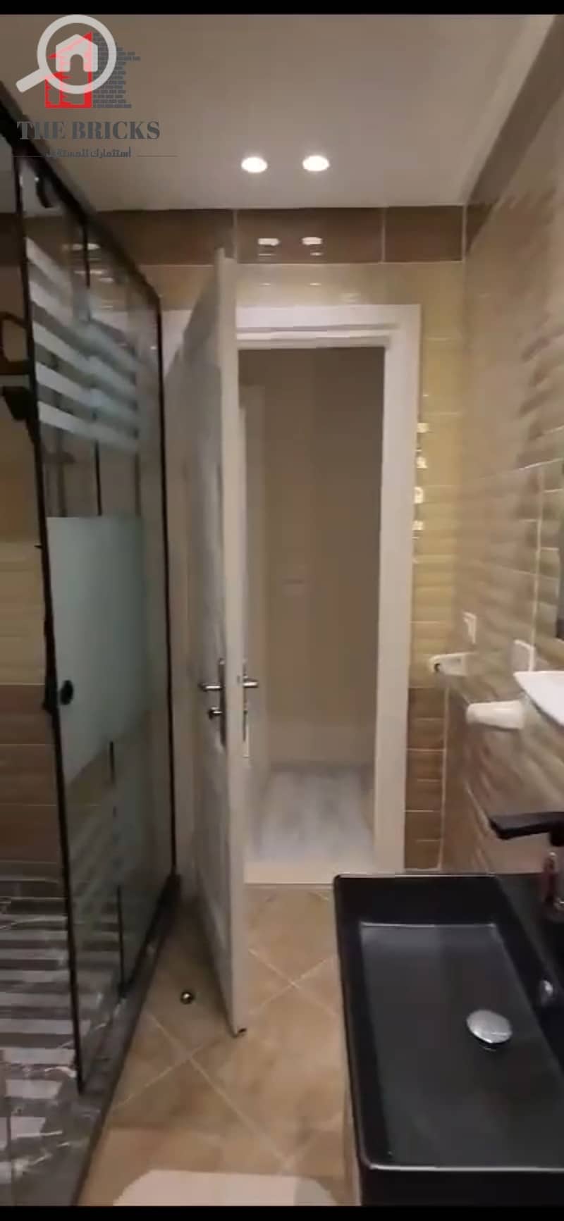 31 1000255701. jpg