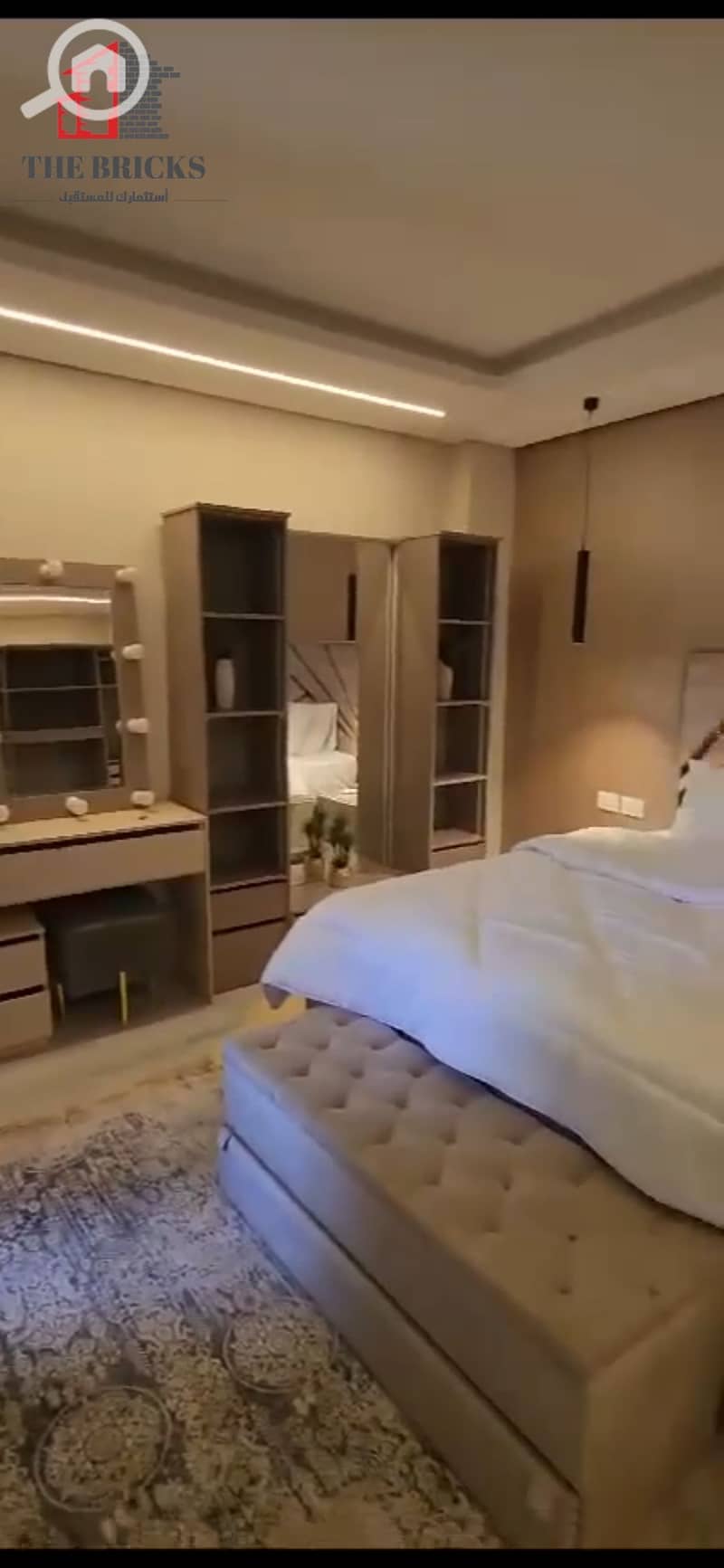 36 1000255708. jpg