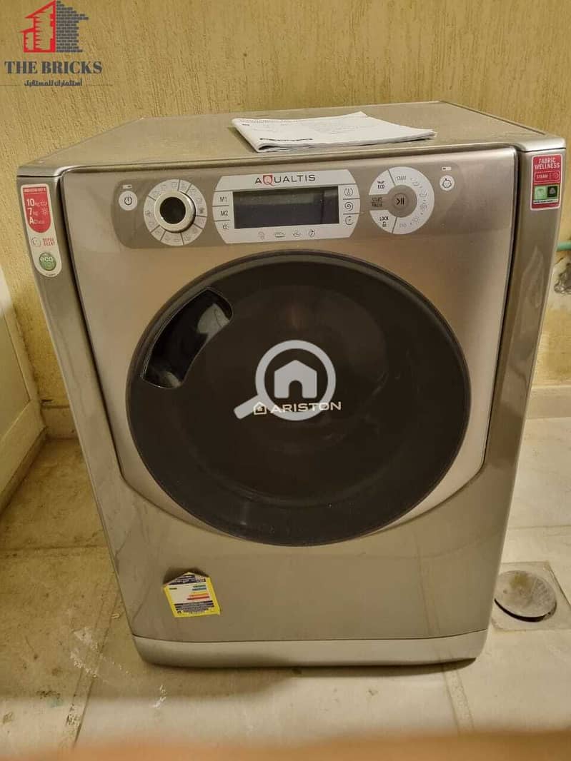 28 1000255879. jpg