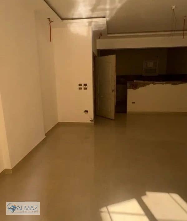 3 WhatsApp Image 2025-09-20 at 3.46. 42 PM (1). jpeg