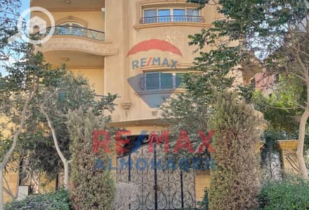 11 Bedroom Villa for Sale in 6th of October, Giza - 6999de6d-27cf-414d-8b96-1e8a939e3aa8. jpeg
