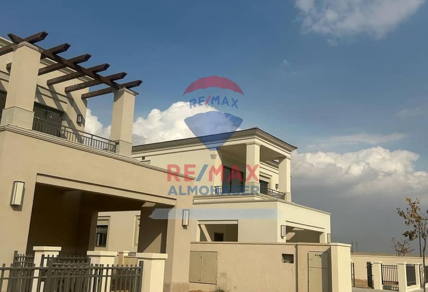 6 dfce97df-5e56-408c-a4d7-12d010849f27. jpg