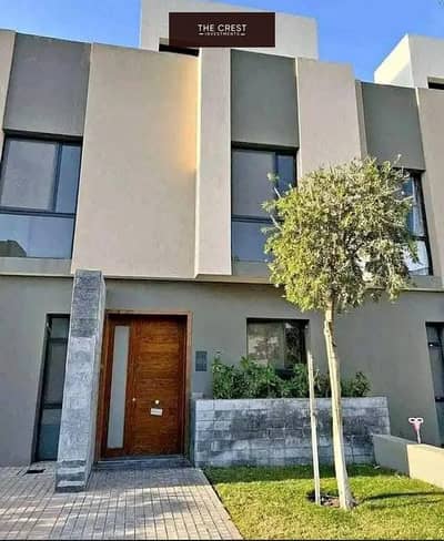 4 Bedroom Villa for Sale in Sheikh Zayed, Giza - 540593674_122135730884892942_6897551803655185766_n. jpg