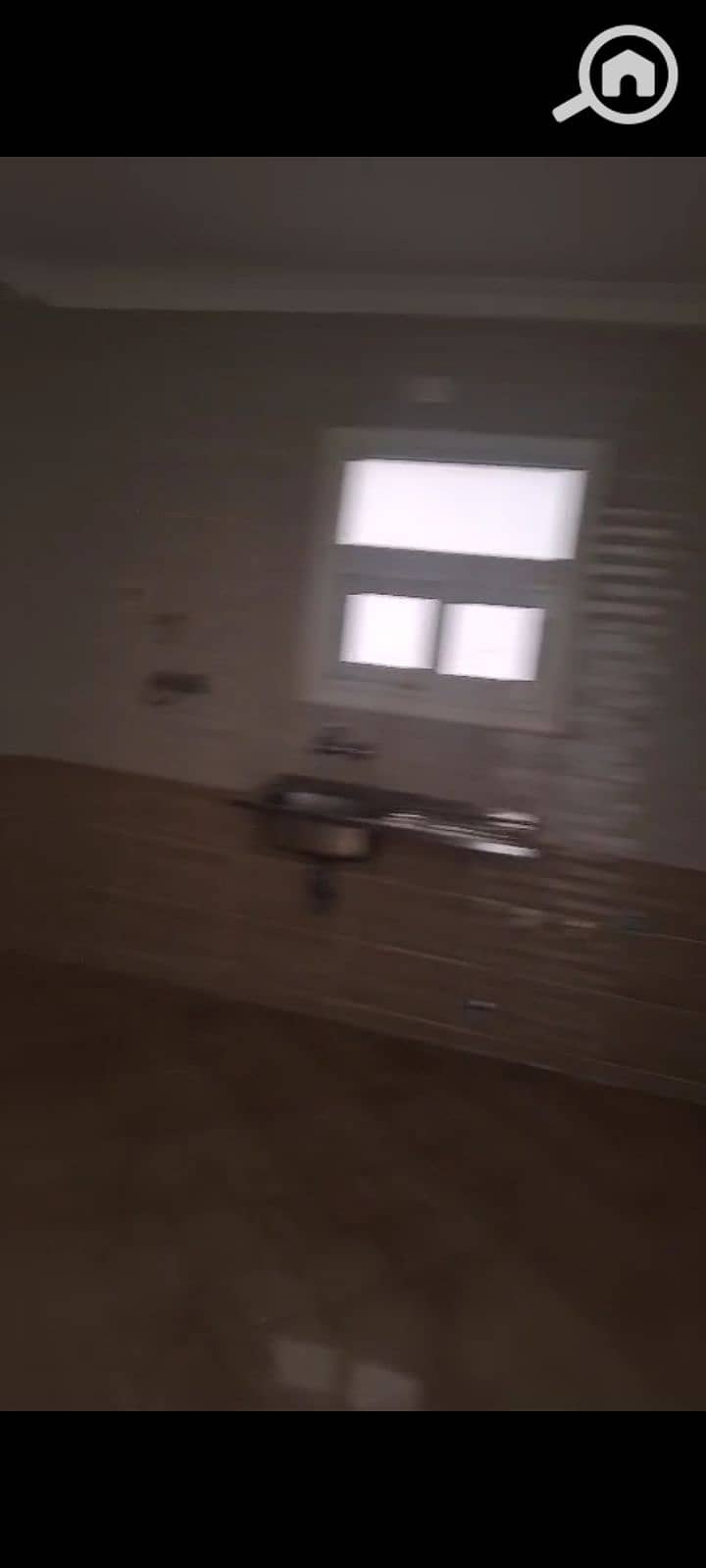 7 1000655225. png