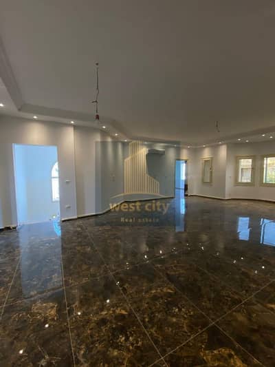 7 Bedroom Villa for Rent in Sheikh Zayed, Giza - IMG-20250916-WA0022. jpg