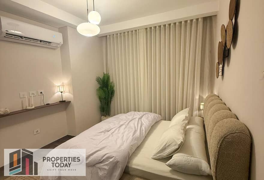 6 12d783f8-9c51-40c8-a3d0-363c1106d5b5. png