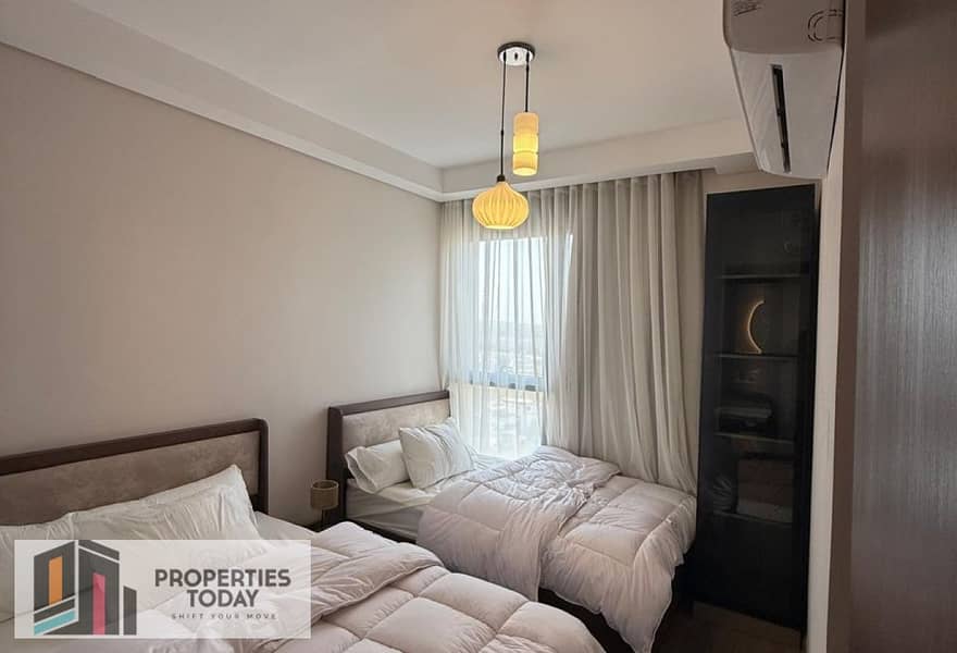 9 6850f5e2-3fca-4567-80c0-c522c3e45de4. png