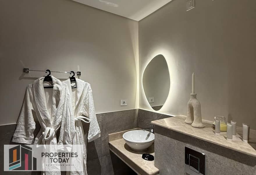 10 e9c8213a-0ebd-4446-a92f-1d3e4ff7d30c. png