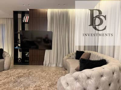 3 Bedroom Penthouse for Sale in New Cairo, Cairo - f22cb276-6f4c-4666-8ad5-d7a4b1d38cac. jpg