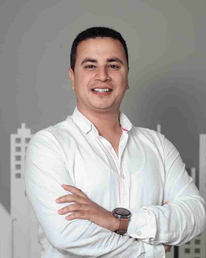 م طارق مجاهد