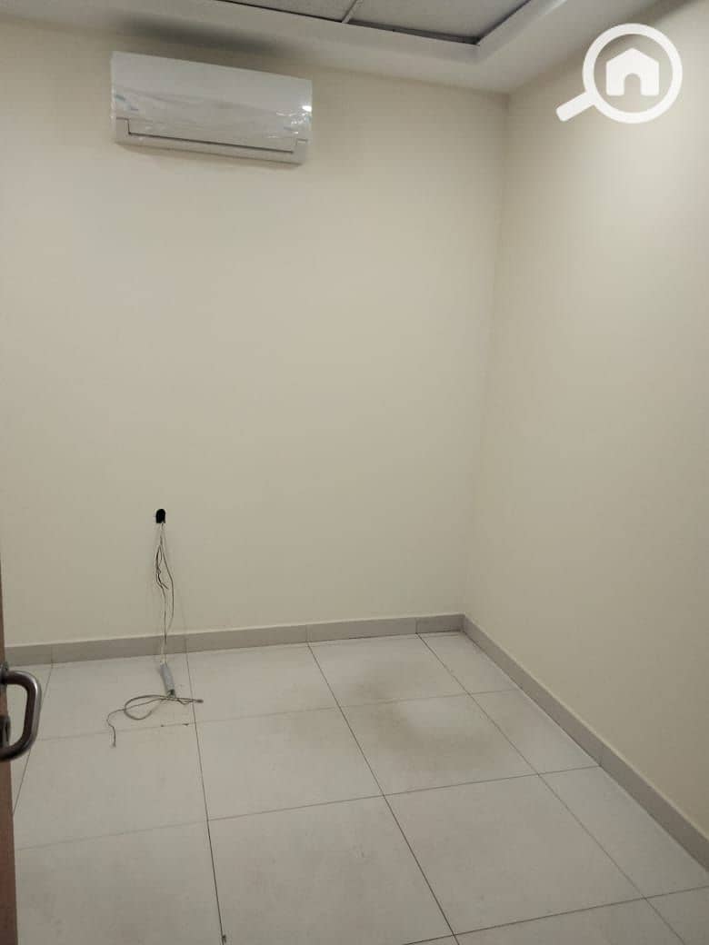 3 WhatsApp Image 2025-09-18 at 7.47. 43 PM (2). jpeg