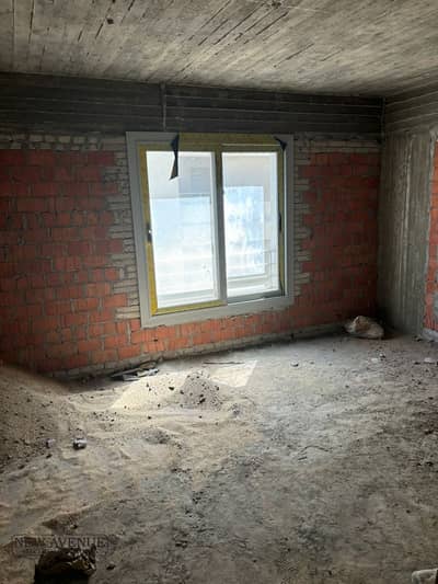 3 Bedroom Flat for Sale in New Cairo, Cairo - 3ab5c6f8-9b03-4e2a-86e0-b6f8e2e7d45b. jpeg