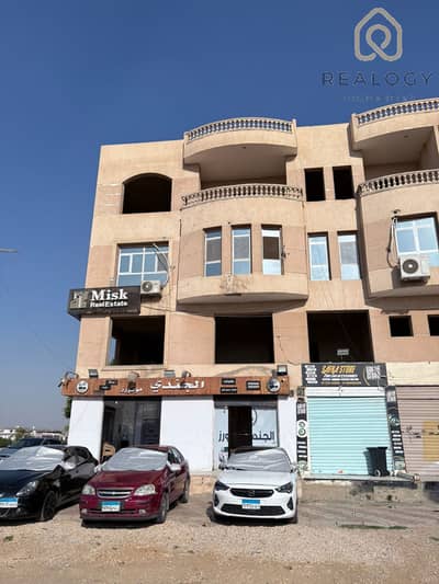 مکتب  للبيع في العبور، القاهرة - IMG-20250812-WA0005. jpg