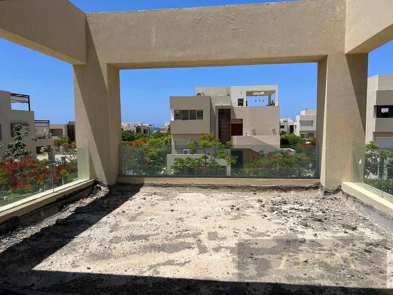 6 16d741e6-1f63-43eb-b8b6-e0f23ad5a3b1. jpg