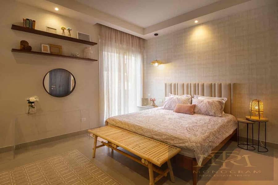 11 df8fb8f1-b271-4a4c-ac76-284e2f4b7c18. jpg