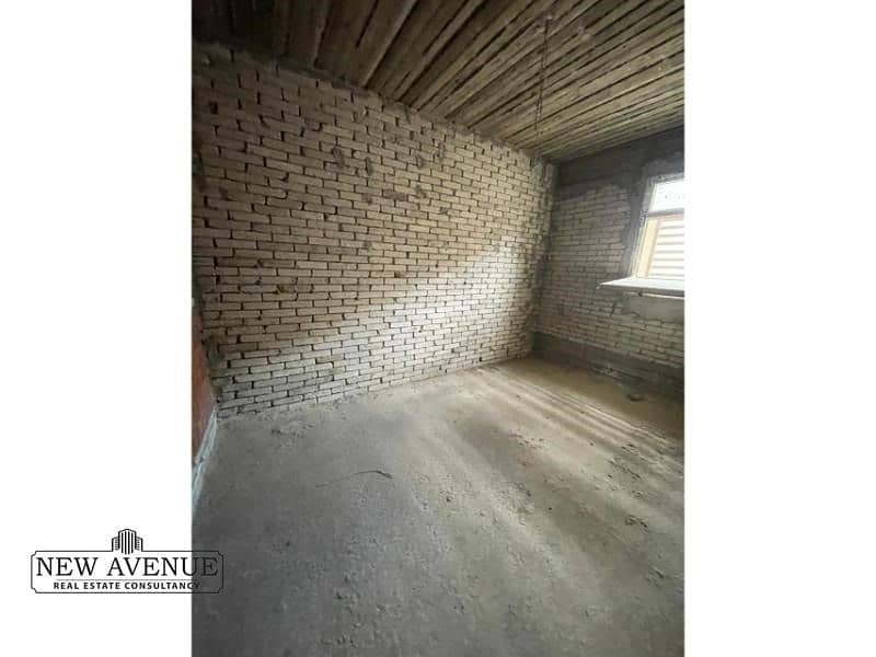 6 WhatsApp Image 2025-09-21 at 03.10. 32. jpeg