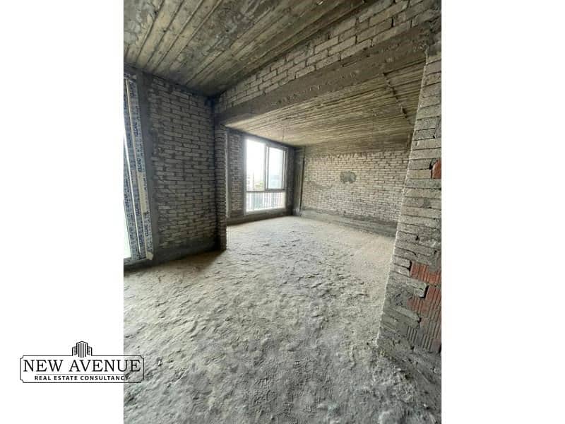 2 WhatsApp Image 2025-09-21 at 03.10. 31 (2). jpeg