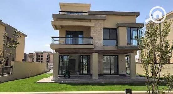 5 Bedroom Villa for Sale in Sheikh Zayed, Giza - 495911776_1047852307220061_7979309526640404016_n. jpg