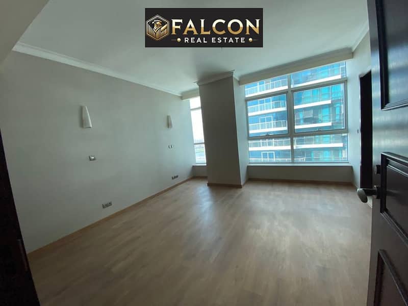 12 e45887ac-7045-4483-91ff-ff45d1ce4e75. jpeg