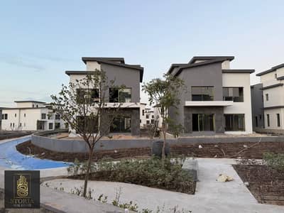 3 Bedroom Townhouse for Sale in New Cairo, Cairo - كريك تاون القاهرة الجديدة  (4). jpeg
