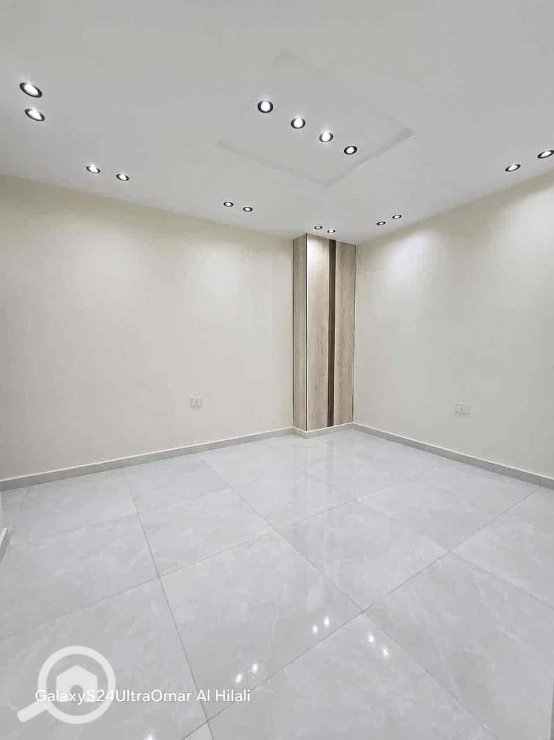 9 3c96dddb-6e19-46b5-92ff-f6c5fab55d57. jpg