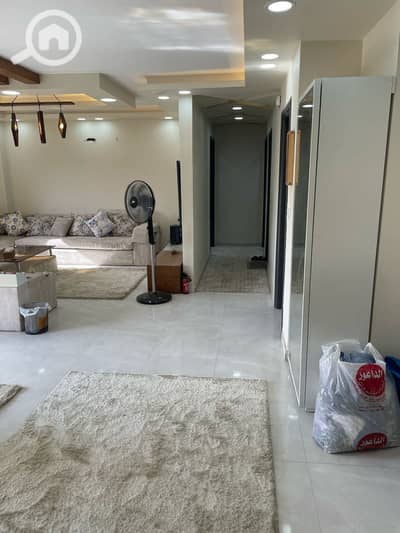 3 Bedroom Flat for Sale in Madinaty, Cairo - B6 (10). jpeg