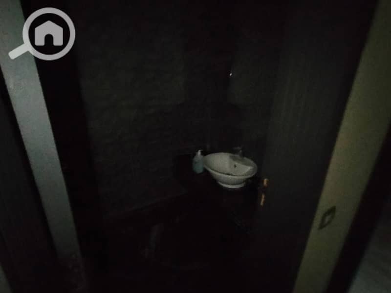 5 IMG-20250921-WA1665. jpg